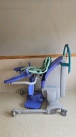 ARJOHUNTLEIGH ENCORE/ SARA PLUS POWERED SIT-TO-STAND LIFT WITH KKA5420-XL STANDING ACTIVE SLING