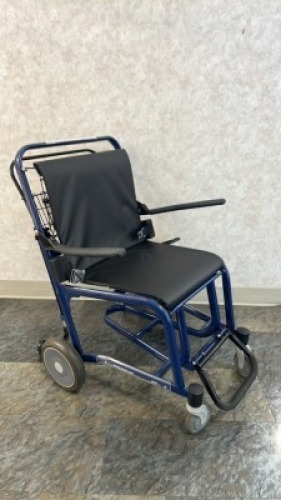 STAXI WOW-CARE PATIENT TRANSPORT CHAIR&nbsp;