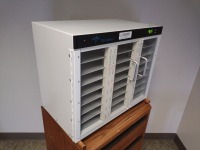 MEDLINE TM24 DUAL COMPARTMENT, DOUBLE DOOR COUNTERTOP WARMING CABINET