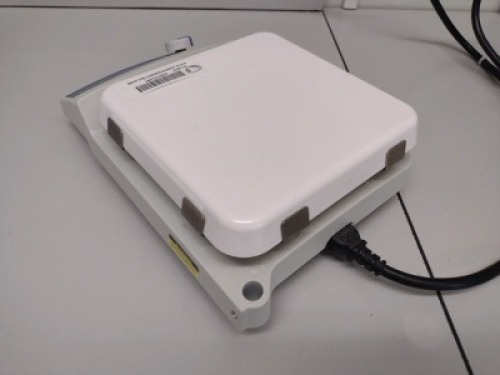 FISHER SCIENTIFIC ISOTEMP CAT/N 11-100-49H HOT PLATE