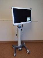 FSN REF FM-B2702DG 27" LCD COLOR DISPLAY ON KARL STORZ REF 9402 SECONDARY MONITOR ROLLING STAND
