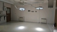 STRYKER VISUM LED II DUAL SURGICAL LIGHTS WITH CONTROL PANEL ON EDS LIGHT SUSPENSION, CENTRAL AXIS, 5P/5P