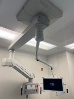 BERCHTOLD CEILING MOUNT, SINGLE CHROMOVIEW SFP26-075-1012 947 26" FLAT PANEL MONITOR, TELETOM ANESTHESIA BOOM (COI/DEINSTALL REQURIED