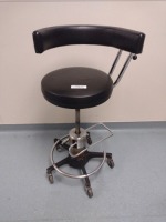 RELIANCE FOOT OPERATED ASSITANT STOOL