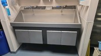 STERIS AMSCO FLEXMATIC DOUBLE BAY SCRUB SINK (COI/DEINSTALL REQUIRED)