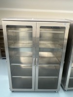 MOBILE STAINLESS STEEL DOUBLE GLASS DOOR, 5-SHELF CABINET-CONTENT NOT INCLUDED (5')