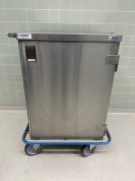 MAC MEDICAL MMCC6-IPS-SSD CASE CART