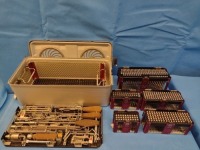 SYNTHES PERIARTICULAR SCREW AND INSTRUMENT SET