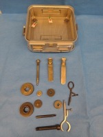 EAR SPECULUMS INSTRUMENT TRAY