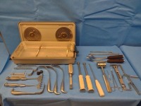THA INSTRUMENT TRAY