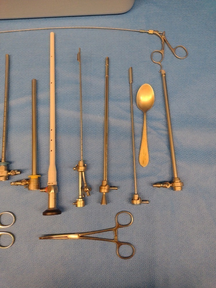 LAPAROSCOPIC CYSTO INSTRUMENT TRAY