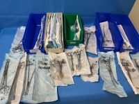 LOT OF ASSORTED FORCEPS