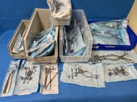LOT OF ASSORTED RETRACTORS