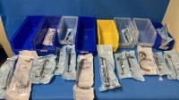 LOT OF ASSORTED RETRACTORS