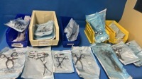 LOT OF ASSORTED HOLDING FORCEPS
