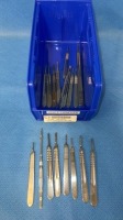 LOT OF ASSORTED SCISSORS
