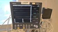 MINDRAY DATASCOPE PASSPORT V PATIENT MONITOR WITH LEADS, WALL MOUNT