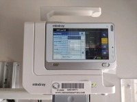 MINDRAY T1 PATIENT MONITOR WITH T-1DOCK T1 DOCKING STATION, ARM MOUNT