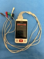 MINDRAY TD60 TELEMETRY TRANSMITTER WITH LOT NO. EY6511B LEAD WIRES