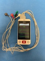 MINDRAY TD60 TELEMETRY TRANSMITTER WITH LOT NO. EY6511B LEAD WIRES