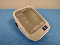 OMRON. BP760 DIGITAL BLOOD PRESSURE MONITOR