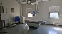 CARESTREAM HEALTH, INC. ASCEND X-RAY ROOM W/ OTC; 2015 TOSHIBA ROTANODE X-RAY TUBE, QT-750 ELEVATING TABLE, QW-420-D WALL STAND, QRAD X-RAY GENERATOR, CONSOLE, DIGITAL DRX1C PLATE W BATTERIES AND DOCK, VARIOUS POSITIONING PILLOWS AND ACCESSORIES