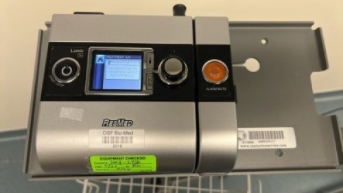 RESMED LUMIS TX HUMIDIFIER ON ROLLING STAND