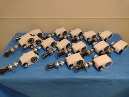GENTEC 881VR-160-1H BIN OF VACUUM REGULATORS