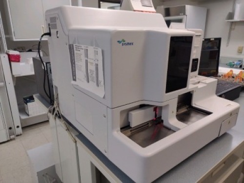 SYSMEX CS-2500 COAGULATION ANALYZER WITH IIYAMA PROLITE T2452MTS MULTITOUCH SCREEN, KEYBOARD
