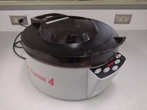 IRIS M510 STATSPIN EXPRESS 4 VITRO DIAGNOSTIC CENTRIFUGE
