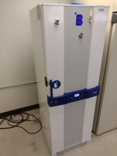 F291 LABORATORY FREEZER