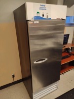 FISHER SCIENTIFIC ISOTEMP M/N13-988-227 R LABORATORY REFRIGERATOR