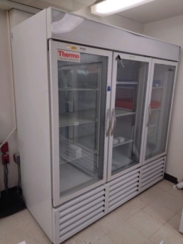 THERMO ELECTRON CORP. M/N JRG70-1814 TRIPLE GLASS DOOR LAB REFRIGERATOR