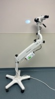 SEILER SURGICAL MICROSCOPE WITH L200 LED LIGHT SOURCE, (11.5X/16, 11.5X/16) 6122012 EYEPIECE ON ROLLING FLOOR STAND