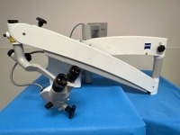 CARL ZEISS S100/ OPMI PICO REF 000000-1403-544 WALL MOUNT SURGICAL MICROSCOPE WITH 10X,10X EYPIECE, F20 OBJECTIVE LENSE