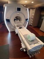 GENERAL ELECTRIC OPTIMA MR450W 1.5T MRI W/ DV25.1 R05 GEMS AND WORKSTATION