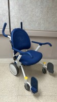 STRYKER MICHAEL GRAVES PRIME TC PATIENT TRANSPORT CHAIR