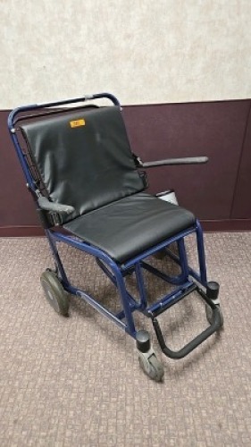 STAXI WOW-CARE PATIENT TRANSPORT CHAIR&nbsp;