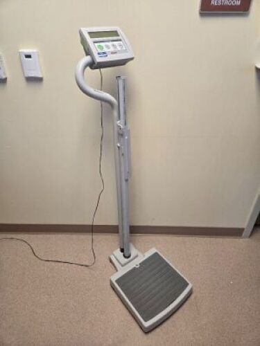 RICE LAKE HEALTHWEIGH H140-10-05 TILT & ROLL PORTABLE SCALE WITH DIGITAL WEIGHT INDICATOR&nbsp;