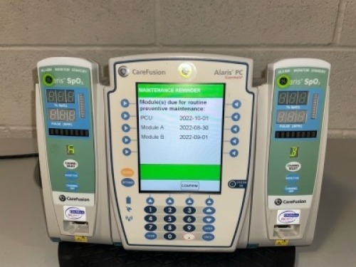 ALARIS 8015 INFUSION PUMP W/8210 MODULES