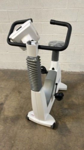 ERGOSELECT VIASPRINT 100P ERGOMETER STRESS TEST ECG BIKE CYCLE