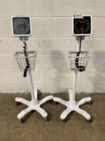 SPHYGMOMANOMETERS ON ROLLING STAND