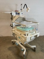 OHMEDA OMNIBED GIRAFFE INFANT INCUBATOR