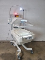 OHMEDA GIRAFFE INFANT INCUBATOR