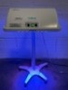 NATUS NEO BLUE LED PHOTOTHERAPY UNIT ON ROLLING STAND