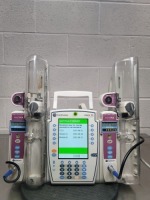 ALARIS 8015 INFUSION PUMP W/8120 MODULES