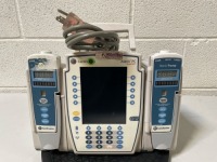 ALARIS 8015 INFUSION PUMP W/8100 MODULES