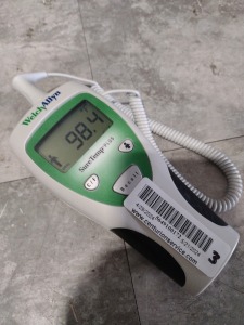 WELCH ALLYN SURETEMP PLUS THERMOMETER