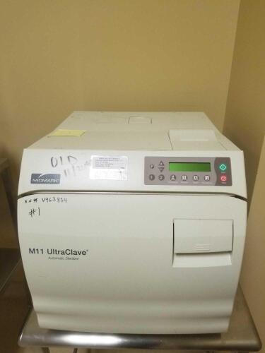 MIDMARK M11 ULTRACLAVE AUTOMATIC STERILIZER