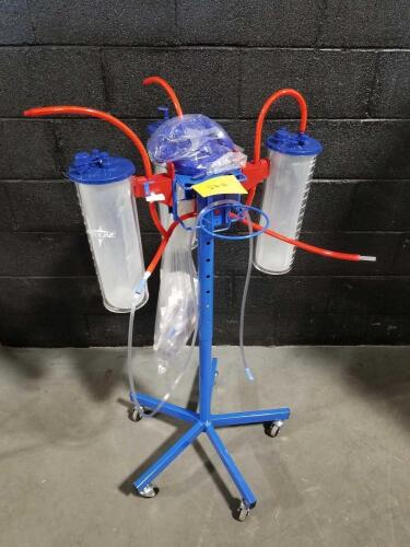 3 FLUID SUCTION CANISTER SYSTEM ON ROLLING STAND